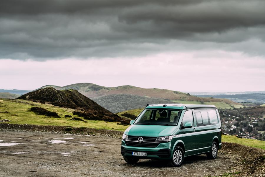  Volkswagen California Coast (T6.1) 2020 года  (UK) (фото 4 из 25)